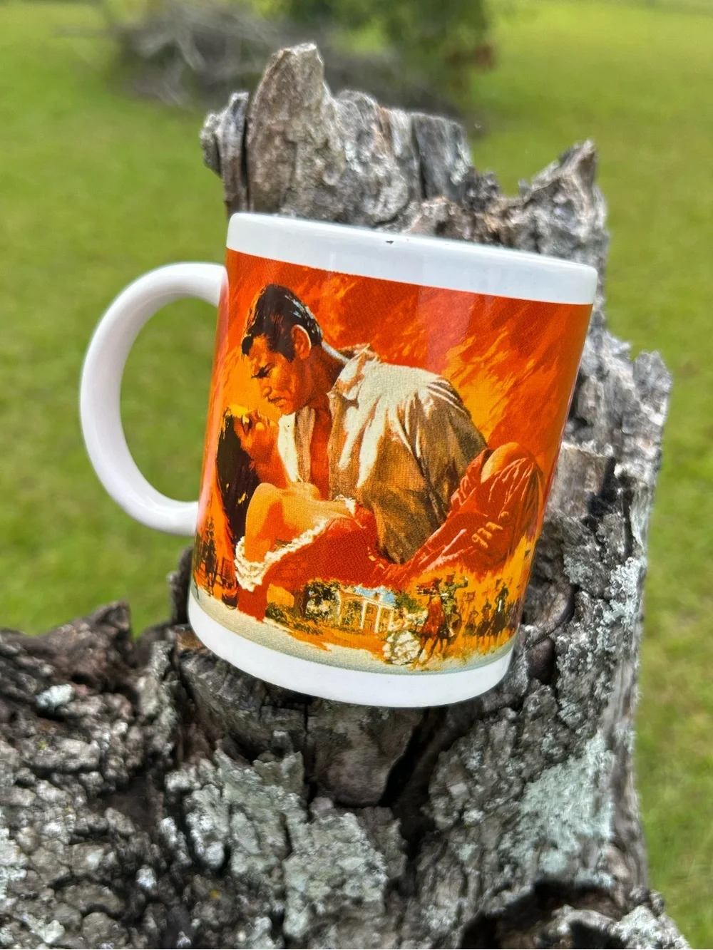Vintage 1996 Gone With The Wind Coffee Mug Scarlett O’Hara Rhett Butler Gold Scr